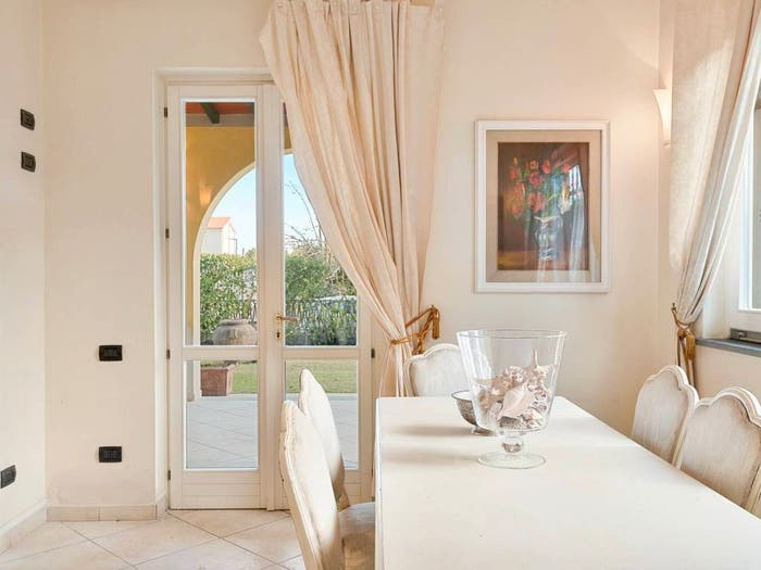 Casa con 6 locali in vendita in Via Antonio Canova, Vittoria Apuana, Forte dei Marmi