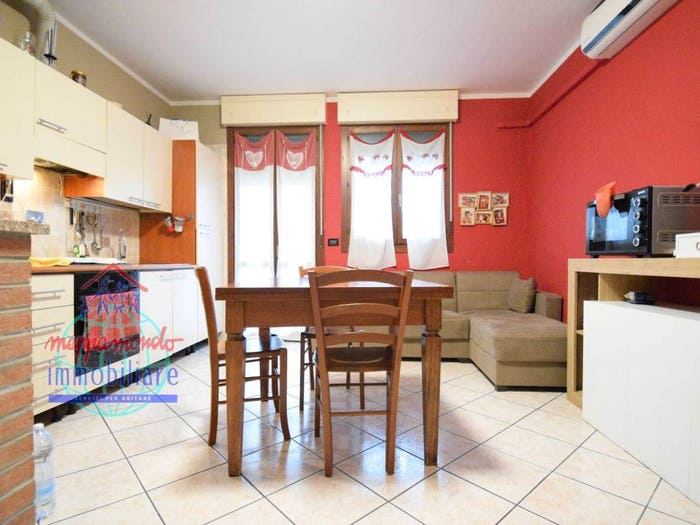 Appartamento trilocale in vendita in VIA ANTONIO VIVALDI, Centro, Castello d'Argile