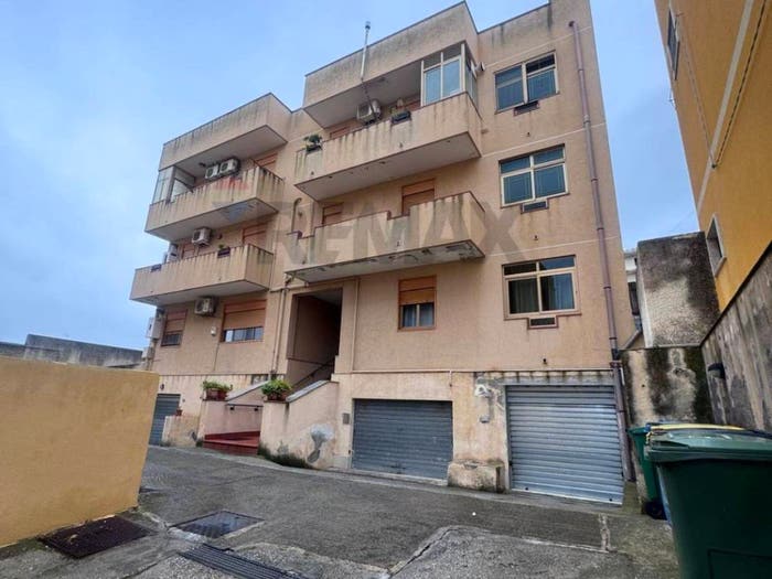 Appartamento quadrilocale in vendita in Via San Giovanni, Centro, Melilli