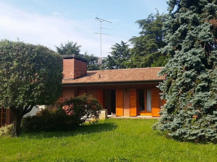 Casa con 6 locali in vendita in Corno di Rosazzo