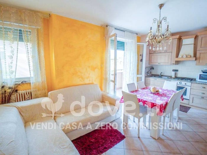 Appartamento trilocale in vendita in Via Carlo Marx, Roncocesi Villaggio Crostolo, Reggio Emilia