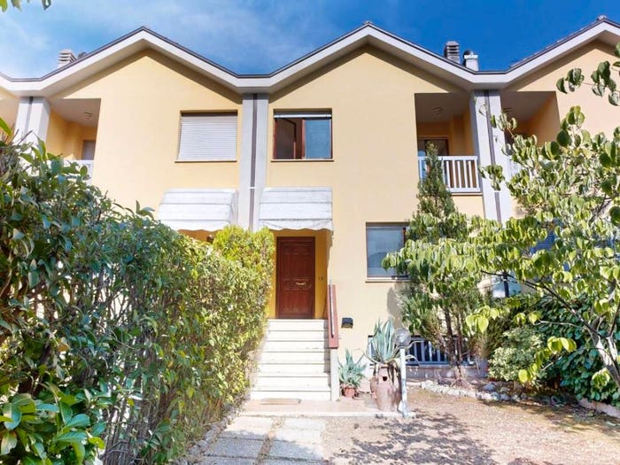 Casa quadrilocale in vendita in Via Carlo Sforza, Rieti