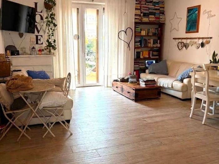 Appartamento trilocale in vendita in Marina di Massa Centro, Massa