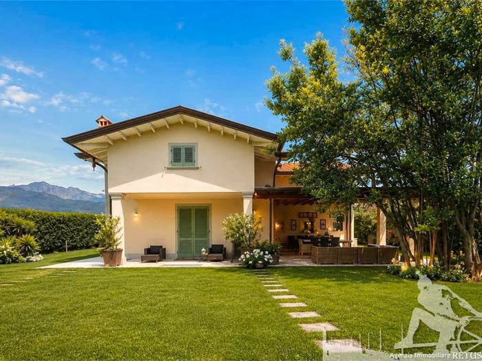 Casa con 6 locali in vendita in Caranna, Forte dei Marmi