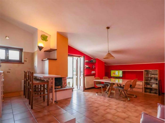 Appartamento trilocale in vendita in Via Santuario, San Lorenzo Di Rovetta, Rovetta