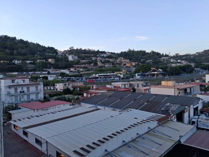 Appartamento trilocale in vendita in Via Raffaele Ruggiero, Agnano, Napoli
