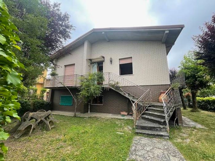 Casa con 5 locali in vendita in Strada di Santa Margherita, Santa Margherita, Fidenza