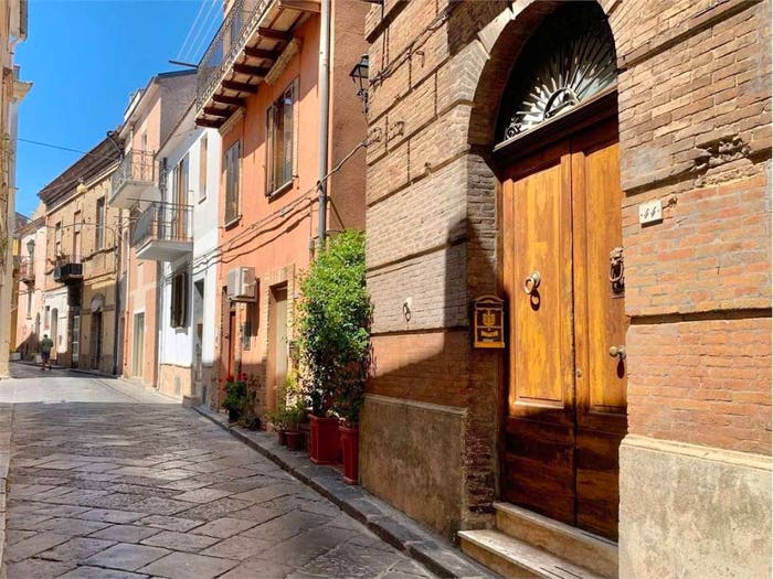 Casa con 6 locali in vendita in Centro, Guglionesi