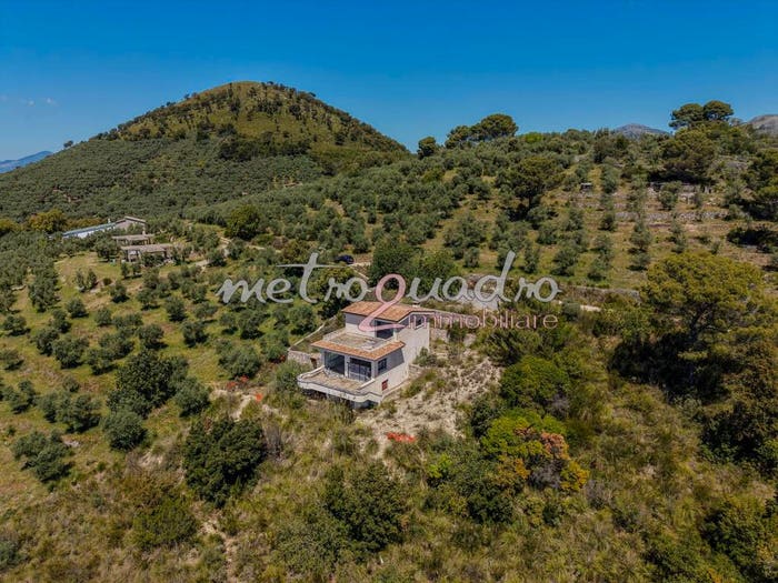 Casa trilocale in vendita in Contrada Ciovareccia, Itri