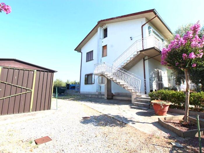 Appartamento quadrilocale in vendita in Via Via Marchesi Concetto, Cintolese, Monsummano Terme