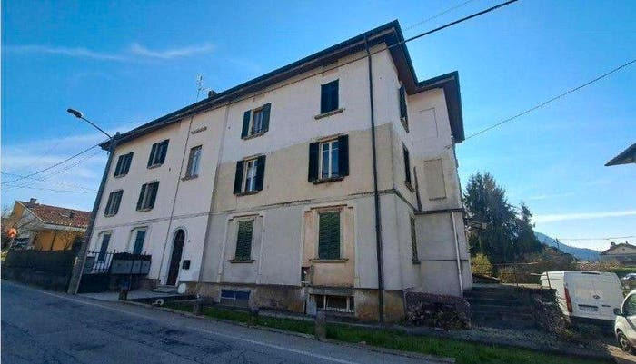 Appartamento in vendita in Via Taverna, CugliateFabiasco