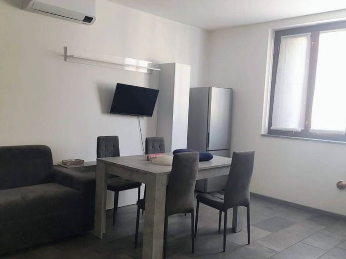 Appartamento bilocale in vendita in Via Giordano Giovanni Giassi, Centro, Lonate Pozzolo