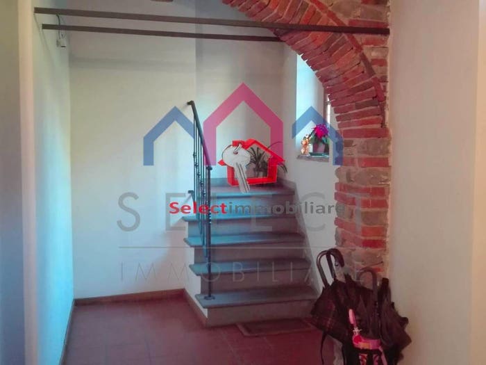 Appartamento trilocale in vendita in Centro, Borgo a Mozzano