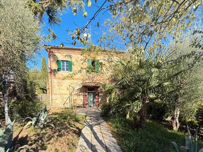 Appartamento quadrilocale in vendita in Podere Vernine, Montalcino