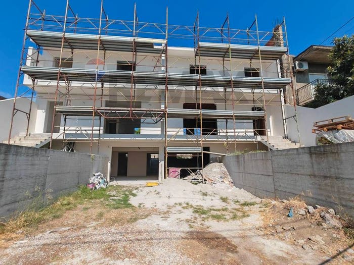 Casa con 5 locali in vendita in Via John Fitzgerald Kennedy, San Pietro Santa Maria delle Grazie, Milazzo