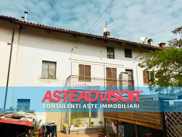 Casa con 6 locali in vendita in Strada Pratomorone, Pratomorone, Tigliole