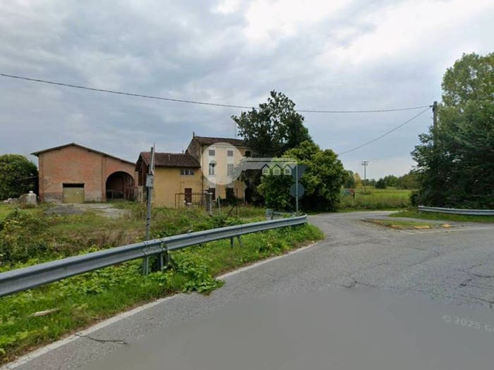 Casa con 6 locali in vendita in Via Isonzo, Porzano, Leno