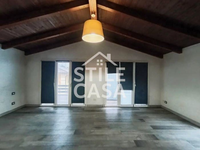 Casa con 6 locali in vendita in Altopascio Centro, Altopascio