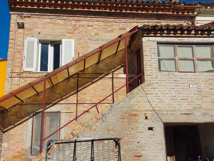 Casa con 5 locali in vendita in Villa Potenza, Macerata