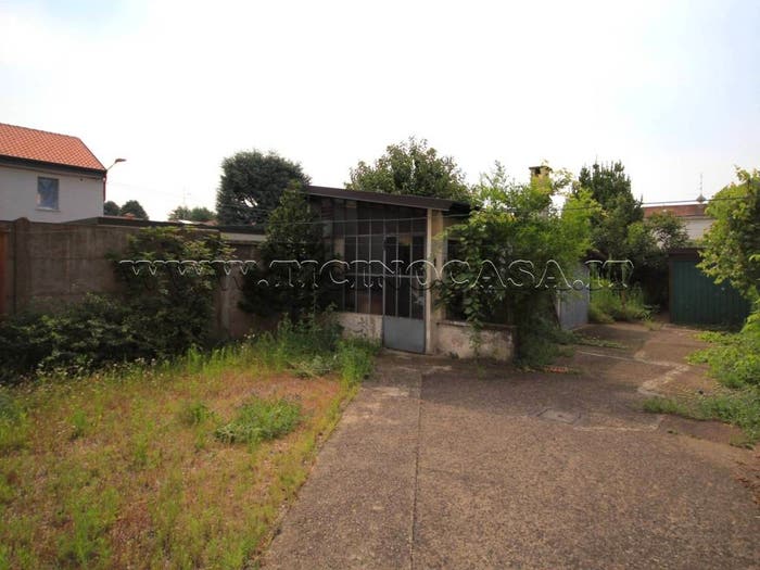 Casa trilocale in vendita in Via Giulio Verne, Marcallo con Casone