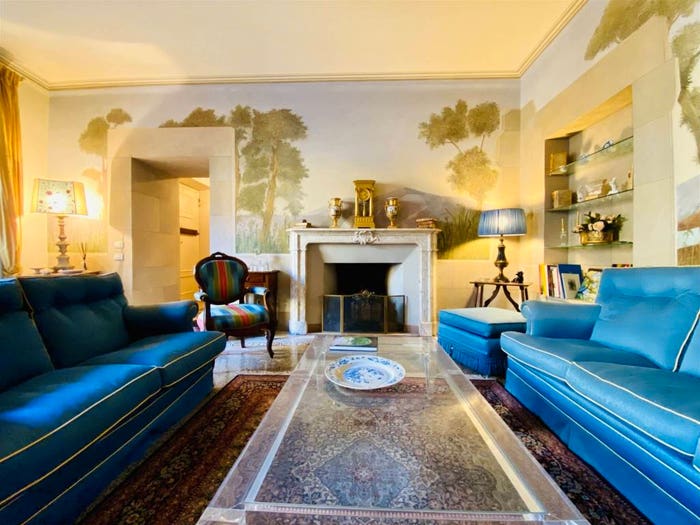 Appartamento con 6 locali in vendita in Piazza dell'Arancio, Piazza Anfiteatro Torre Guinigi, Lucca