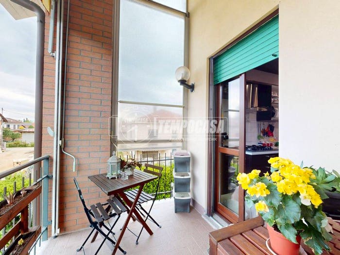 Appartamento quadrilocale in vendita in Via Carignano, Centro, La Loggia