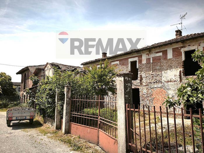 Casa con 6 locali in vendita in via de gasperi, Tre Re Mezzana Corti, Cava Manara