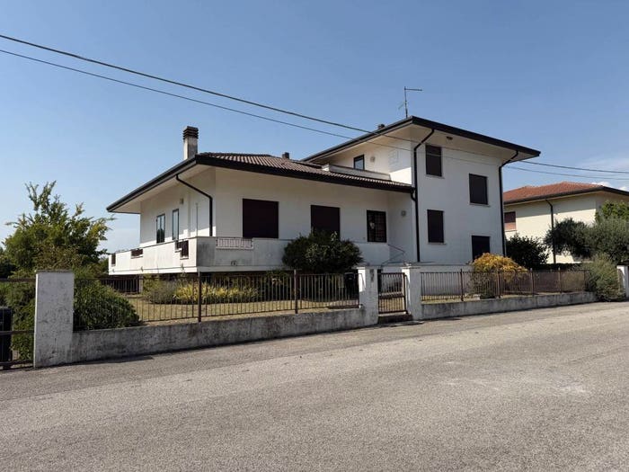 Casa con 6 locali in vendita in Centro, Montagnana