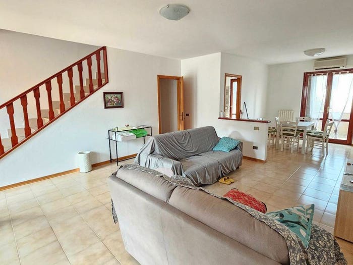 Casa con 5 locali in vendita in Via Roma, Centro, Cinigiano