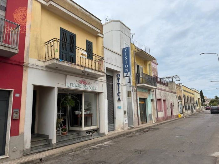 Appartamento con 5 locali in vendita in Corso Fratelli Ciardo, Centro, Gagliano del Capo
