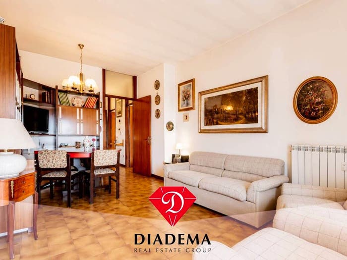 Appartamento trilocale in vendita in Via Libertà, Besnate