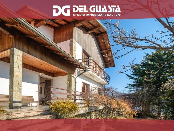 Casa con 6 locali in vendita in Via Giuseppe Badino, Mignanego