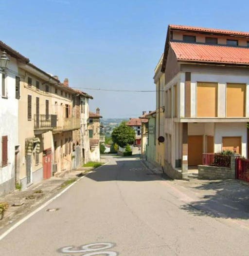 Casa con 6 locali in vendita in Strada Roncaglia, Rosignano Monferrato