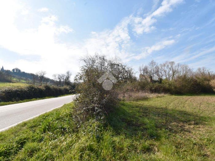 Casa con 6 locali in vendita in Via Parco del Marano, Coriano