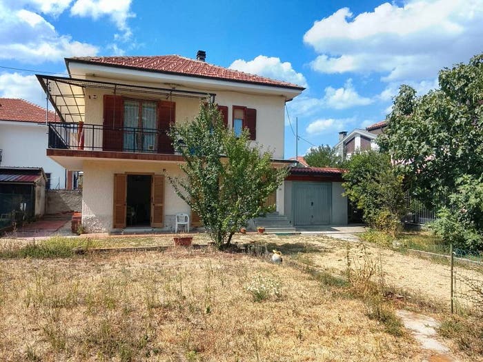 Casa con 5 locali in vendita in Via Sangano, Piossasco