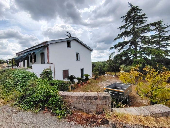 Casa con 6 locali in vendita in Vicolo Montagnano, Cecchina, Albano Laziale