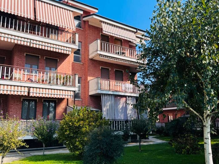 Appartamento trilocale in vendita in Via Federico Ravello, Centro, Bra