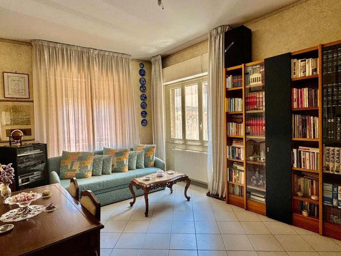Appartamento quadrilocale in vendita in Via Gabriello Carnazza, Libertà Stazione, Catania