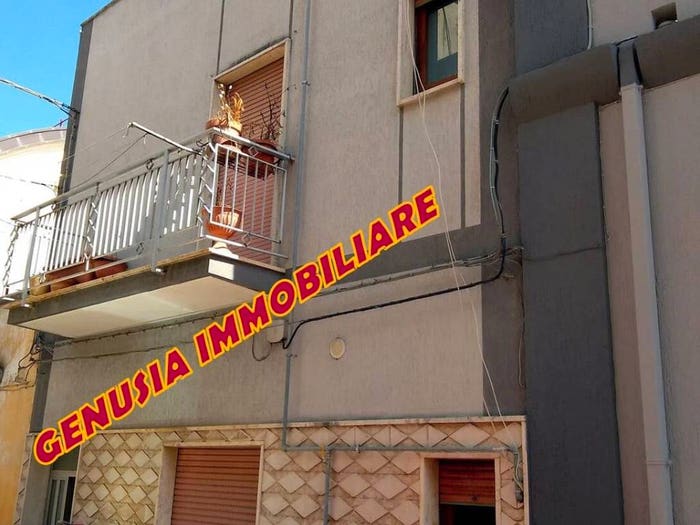 Casa con 6 locali in vendita in Via Virgilio Marone, Centro, Ginosa
