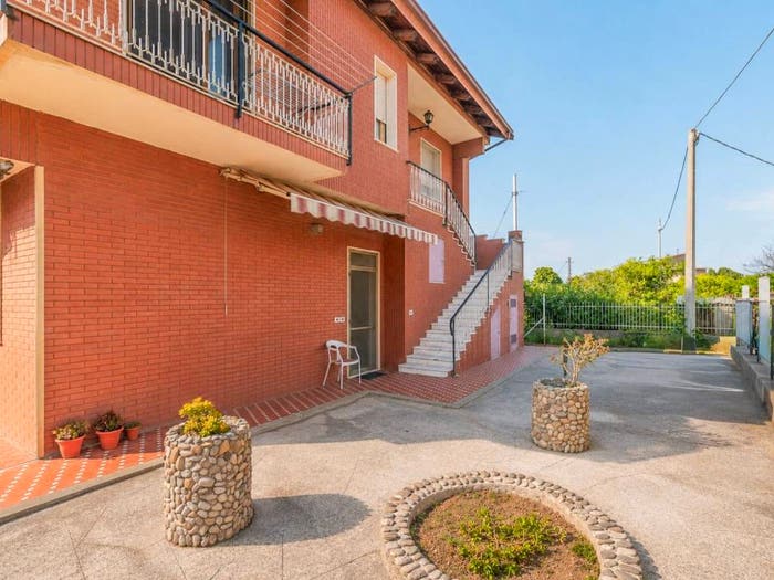 Casa con 6 locali in vendita in Via Tiziano, Borghetto Santo Spirito