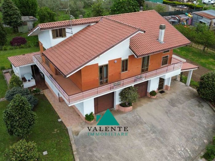 Casa con 6 locali in vendita in Via Ceprano, Centro, Palestrina