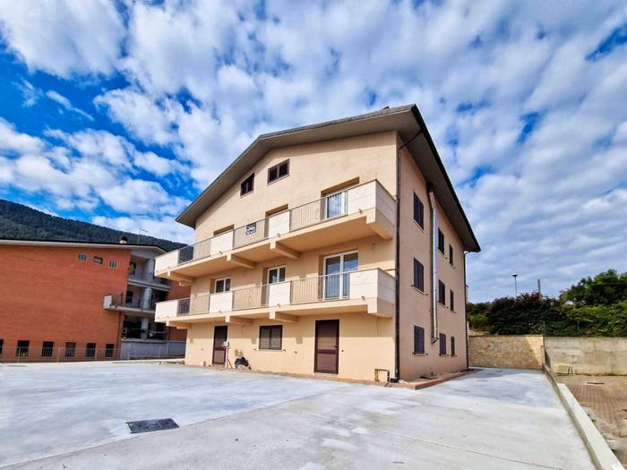 Appartamento trilocale in vendita in Via Del Paradosso snc, Bellavista Pianola, L'Aquila