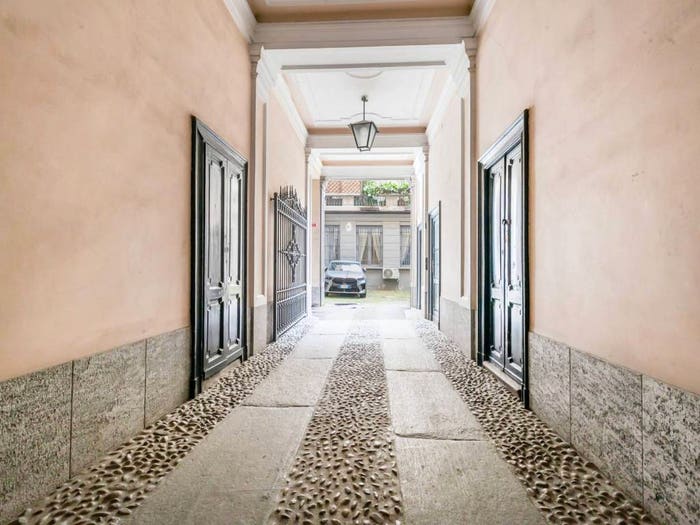 Appartamento trilocale in vendita in Via Marco d'Oggiono, Corso Genova, Milano
