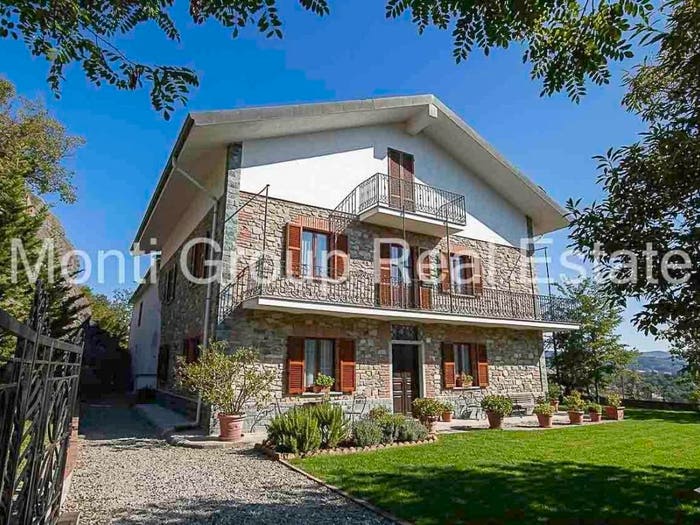 Casa con 6 locali in vendita in Spigno Monferrato