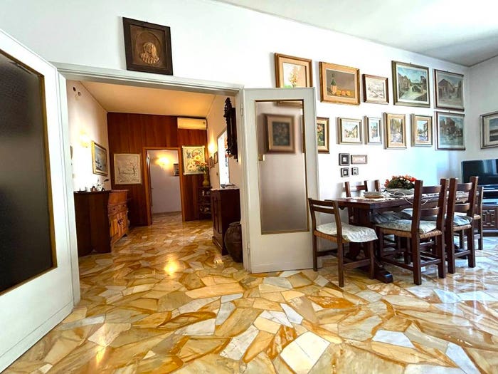 Appartamento quadrilocale in vendita in Careggi Rifredi Dalmazia, Firenze