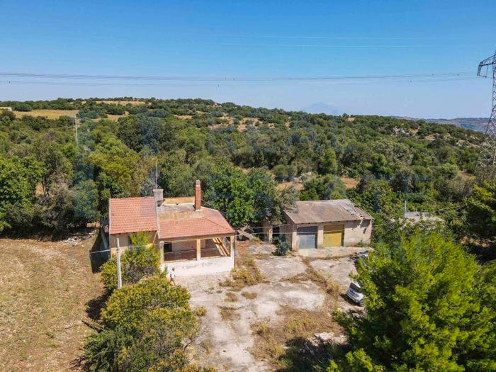 Casa trilocale in vendita in Via Cugnarelli, Palazzolo Acreide