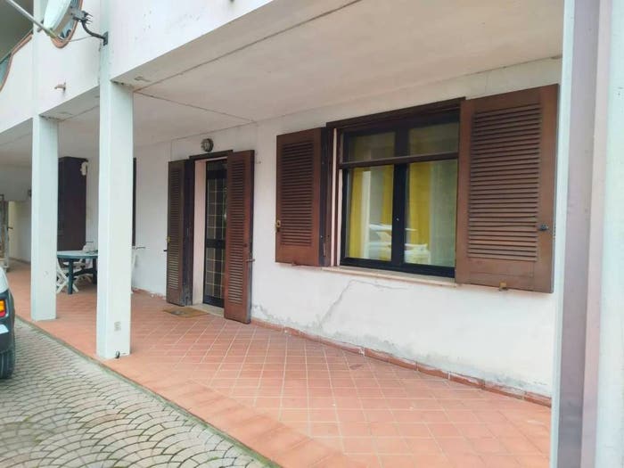 Appartamento trilocale in vendita in Strada Statale Romea, Comacchio Città, Comacchio