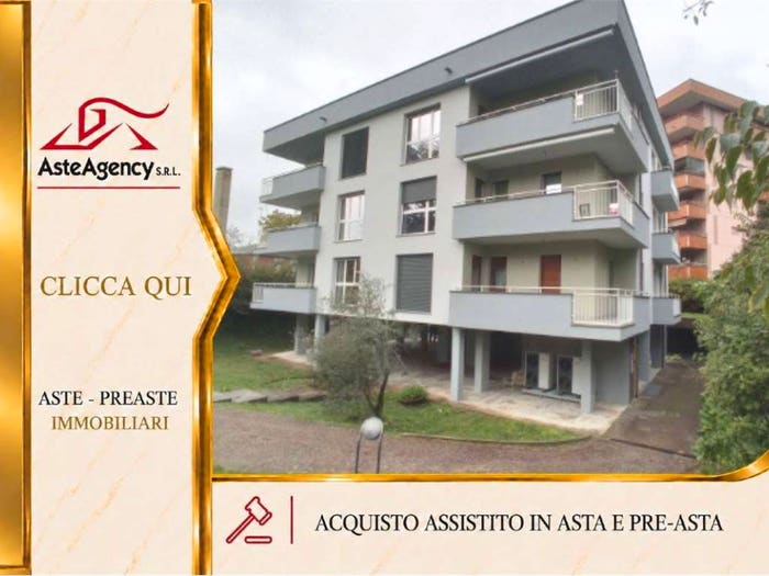 Appartamento quadrilocale in vendita in Via MOLISE, San Giuseppe, Monza