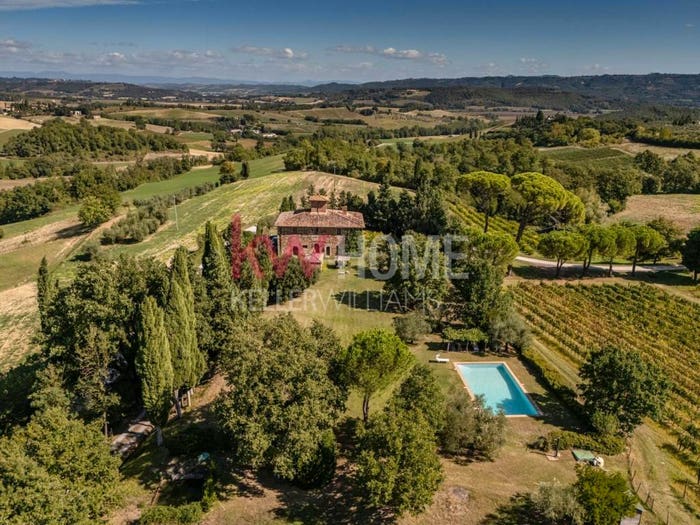 Casa con 6 locali in vendita in Strada di Santa Margherita, Cetona