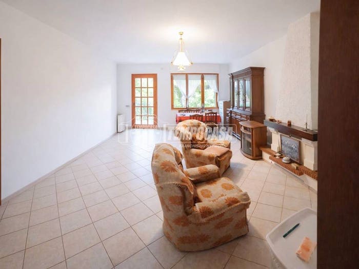 Casa con 5 locali in vendita in Cognento, Modena